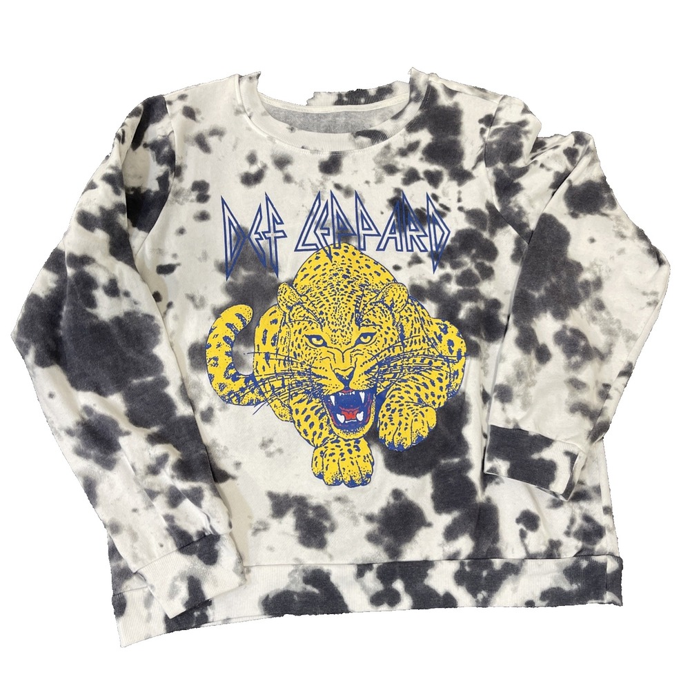 Black and White Graphic Sweatshirt
